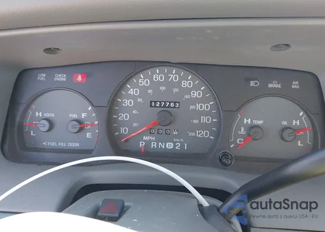 2004 Mercury Grand Marquis Gs from USA, damaged, VIN 2MEFM74W84X657690